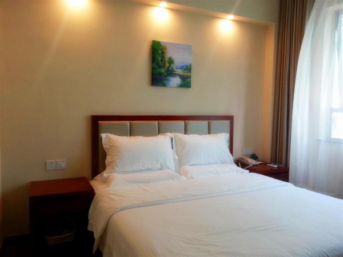 เจไอ โฮเทล เซี่ยงไฮ้ เดอะบันด์ ถนนจิ่วเจียง Hotel ภายนอก รูปภาพ
